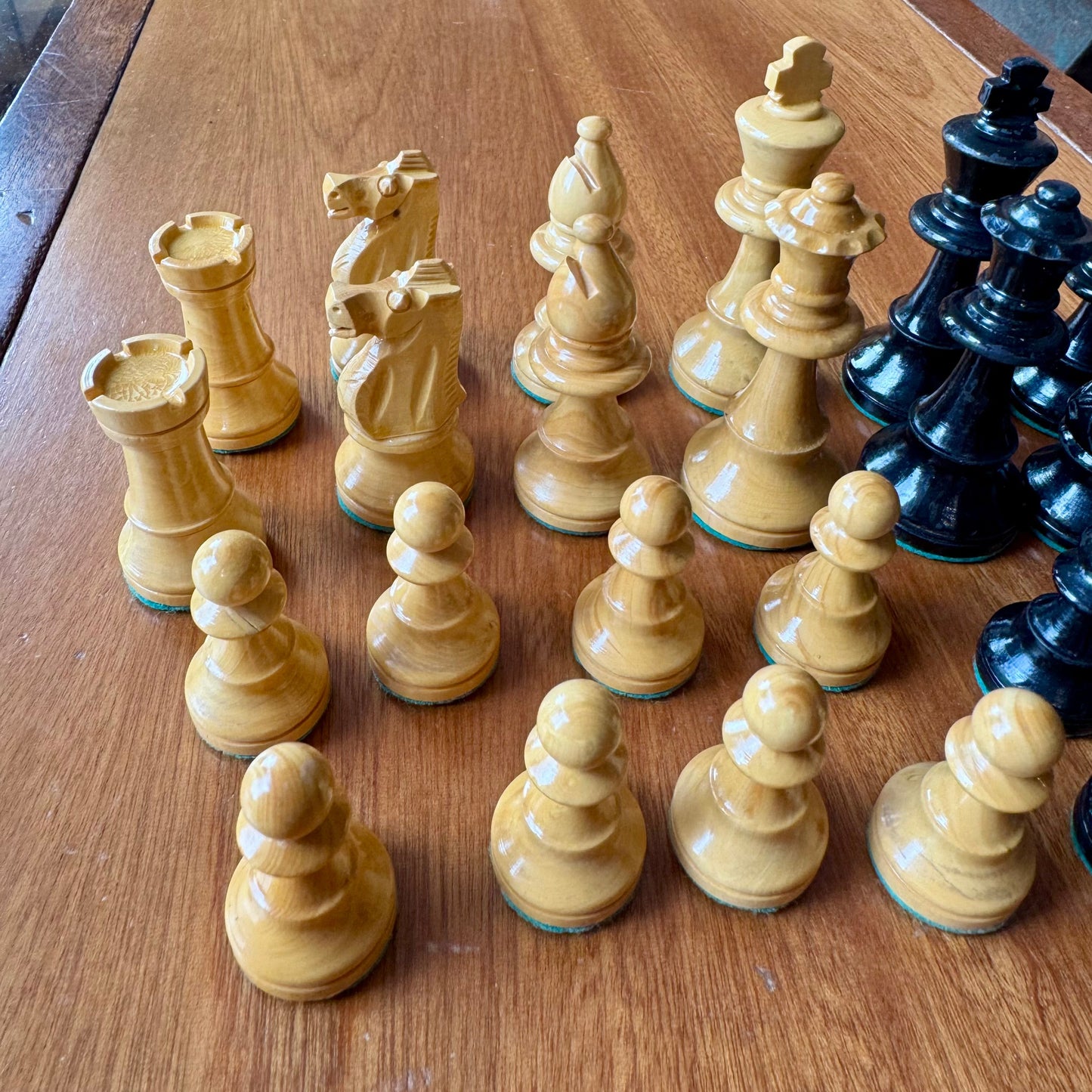 1960s Lardy Staunton chess pieces