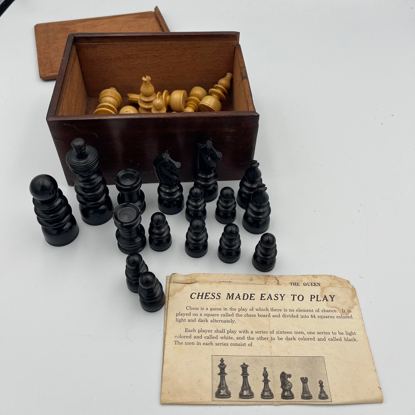 Vintage St George pattern chess set in 1938 wooden box