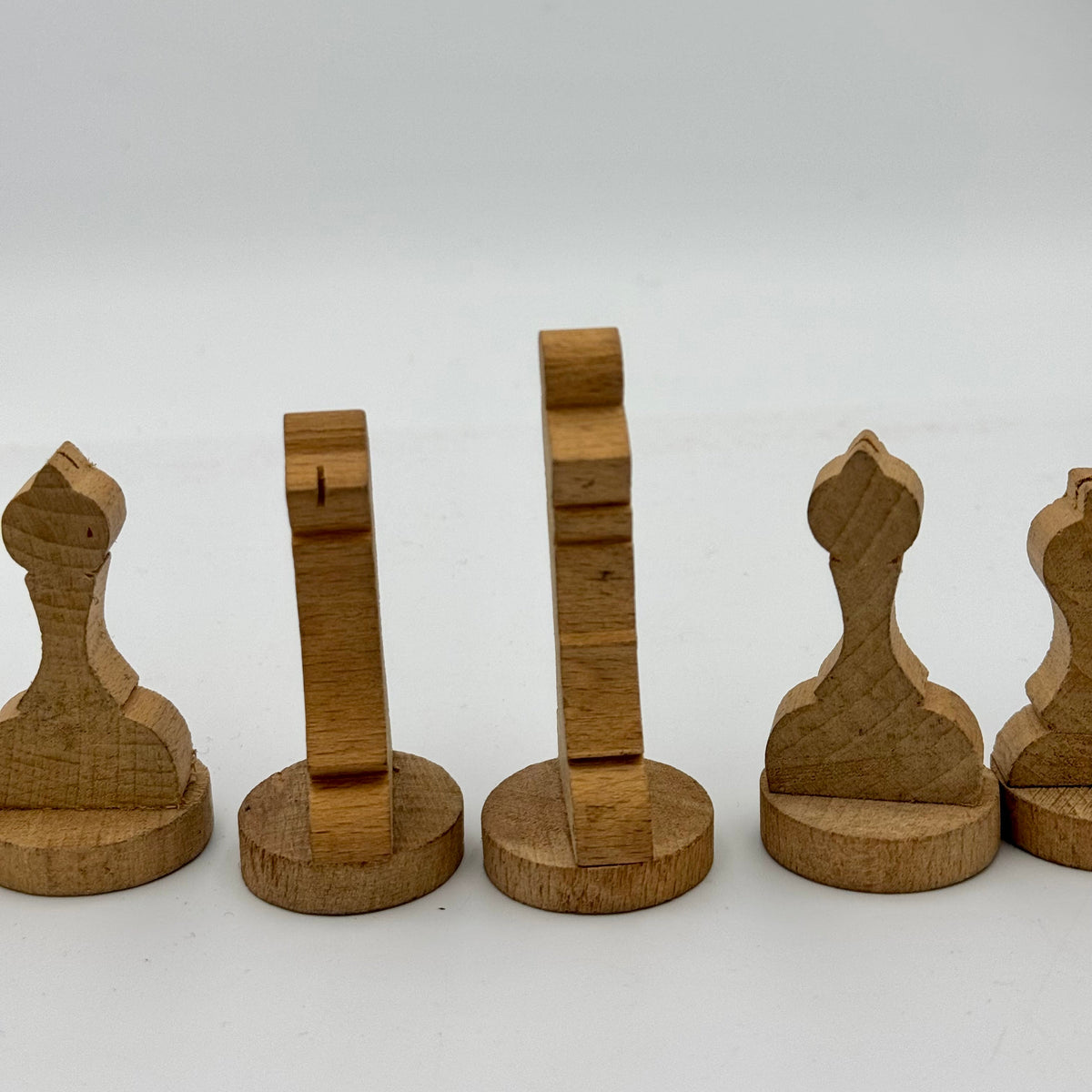 An Extremely Rare and Undocumented A.G. Spalding & Bros. Ltd. Prototype Minimalist Chess Set, Circa 1920s–1930s