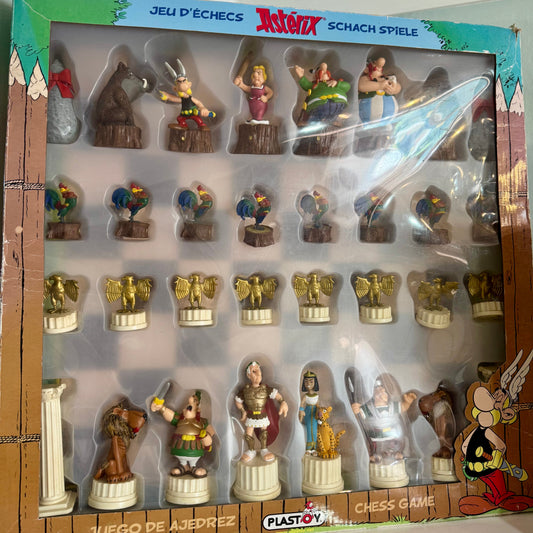 Rare Vintage Plastoy Asterix chess set 2009