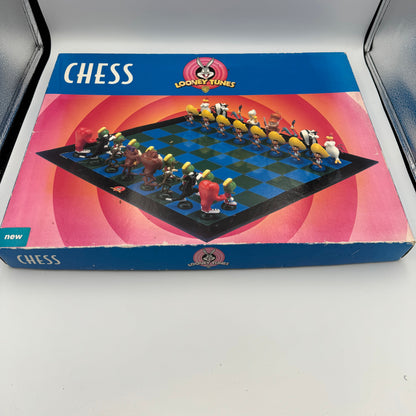 1999  Looney Tunes chess set - Warner Brothers
