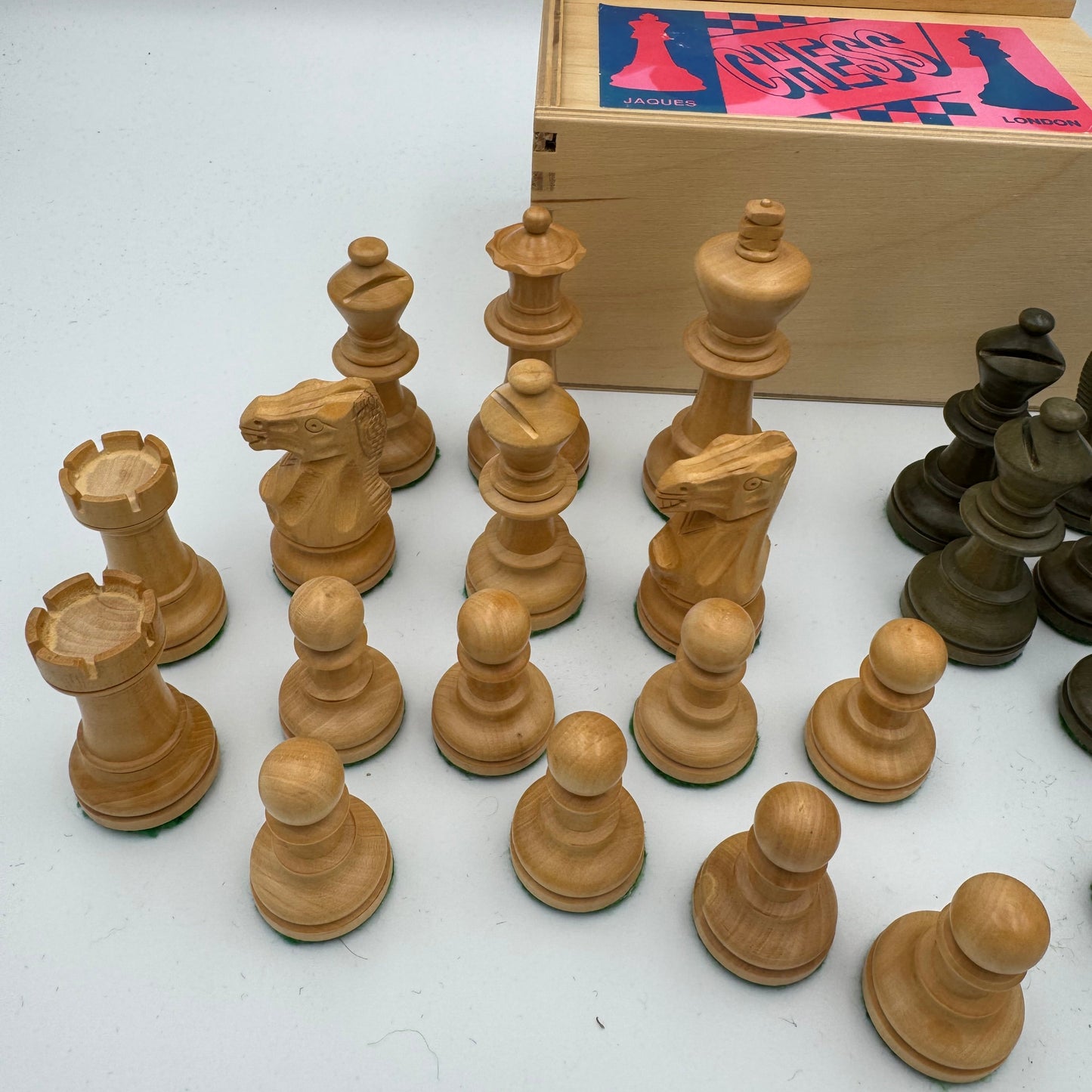 Unusual olive green and natural wooden Staunton style pieces in Jaques box