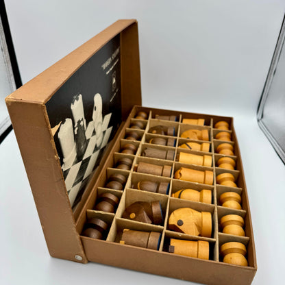 Highly collectible mid century "Modern Staunton" chess set, designed by Arthur Elliott for Anri