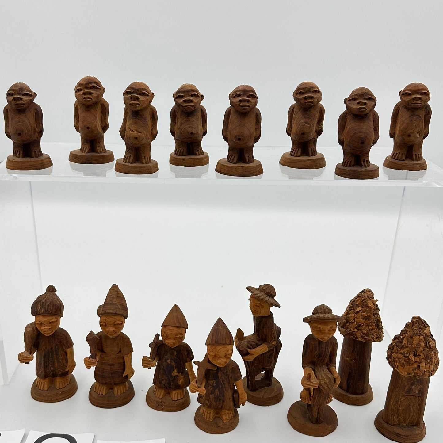 1950s hand sculpted african chess set "Yoruba / Dahomy"