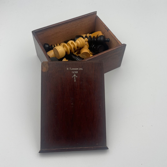 Vintage St George pattern chess set in 1938 wooden box
