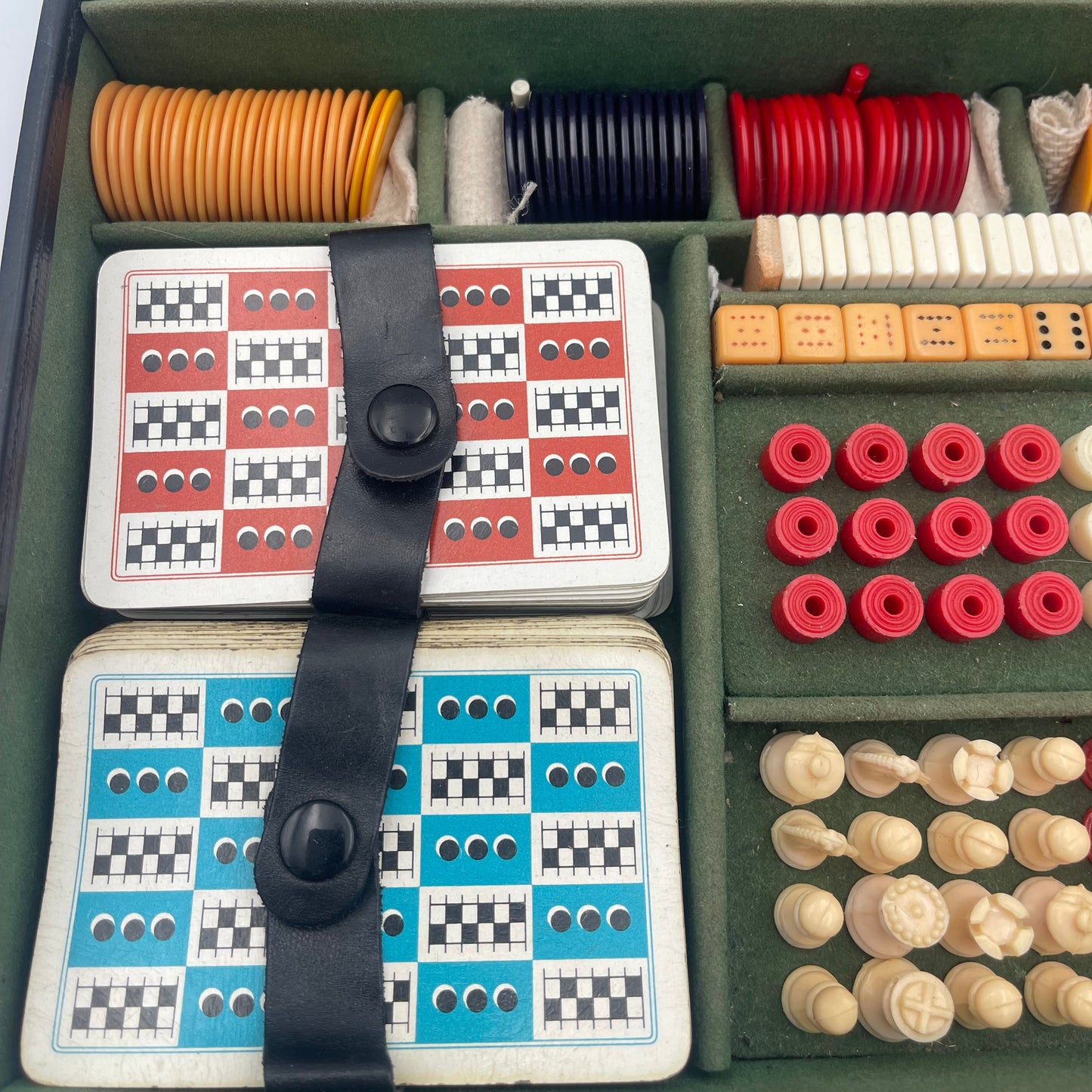 Mid century HOMA leather games compendium