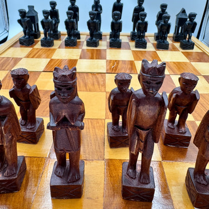 An Exceptionally Large and Fine Vintage Philippine Igorot 'Ifugao' Tribal Chess Set, Circa 1960s/1970s