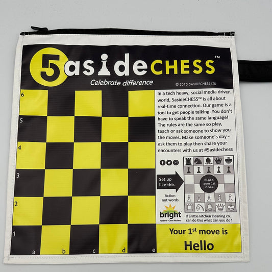 5asideCHESS Mother Board bag set with pieces and table talker